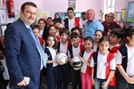 Resim İlkokul Öğrencilerinden Zonguldak Kömürspor'a Forma Desteği